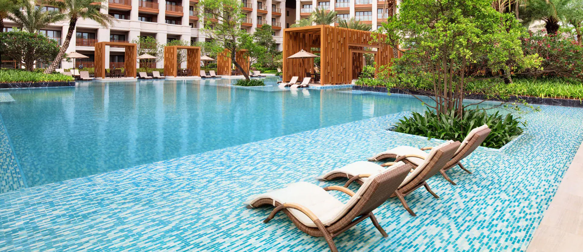 佳兆业万豪酒店泳池、水上乐园项目