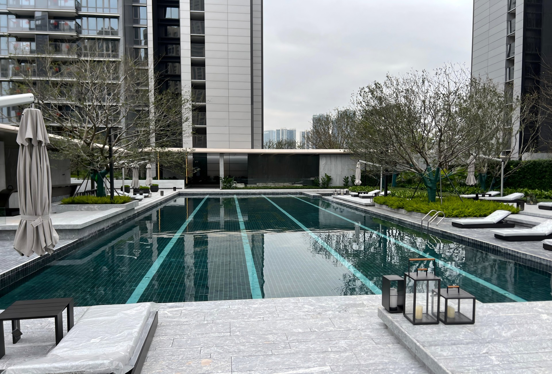 华润润玺二期室外泳池