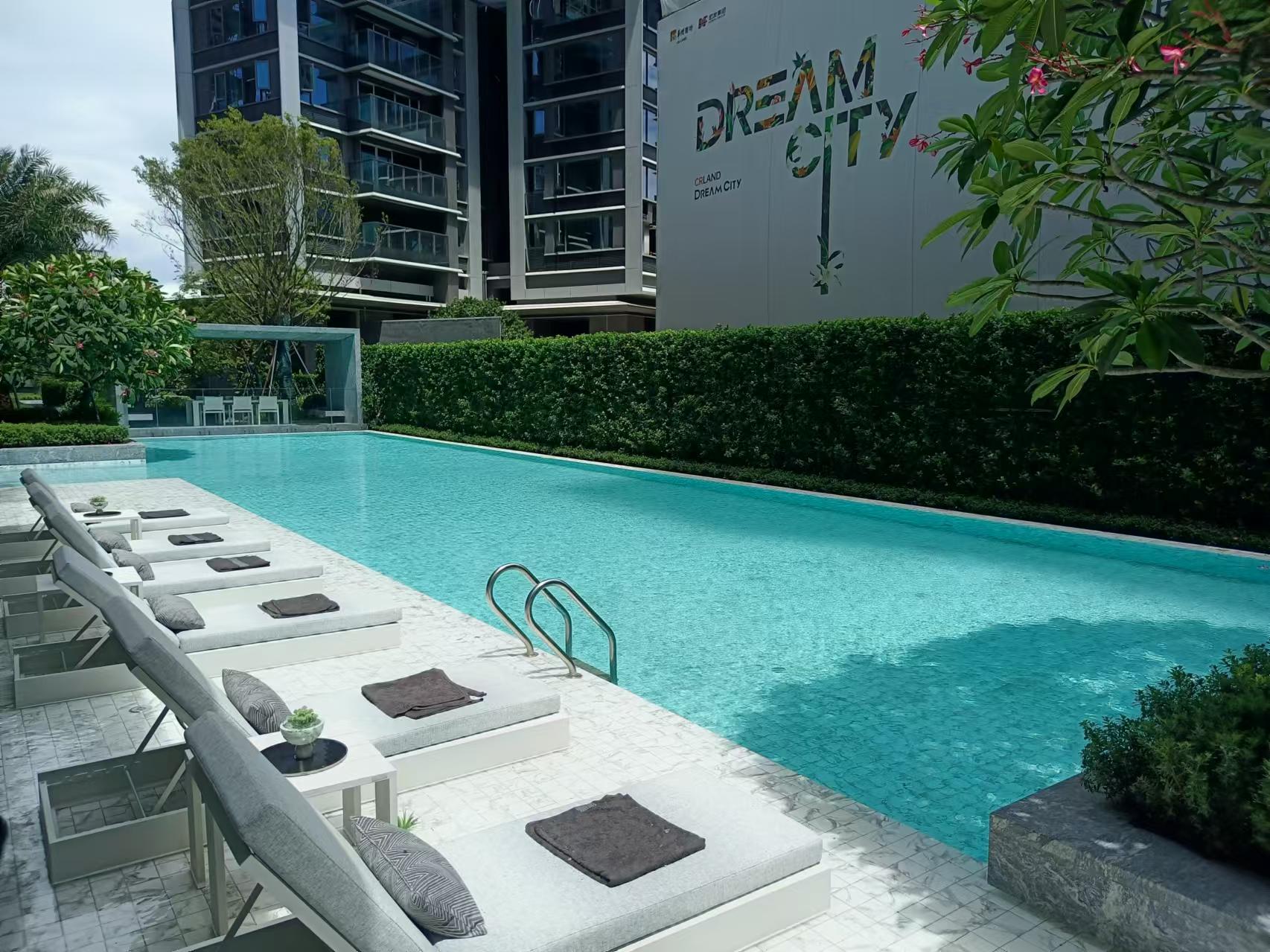 深圳市光明润雅园项目室外泳池