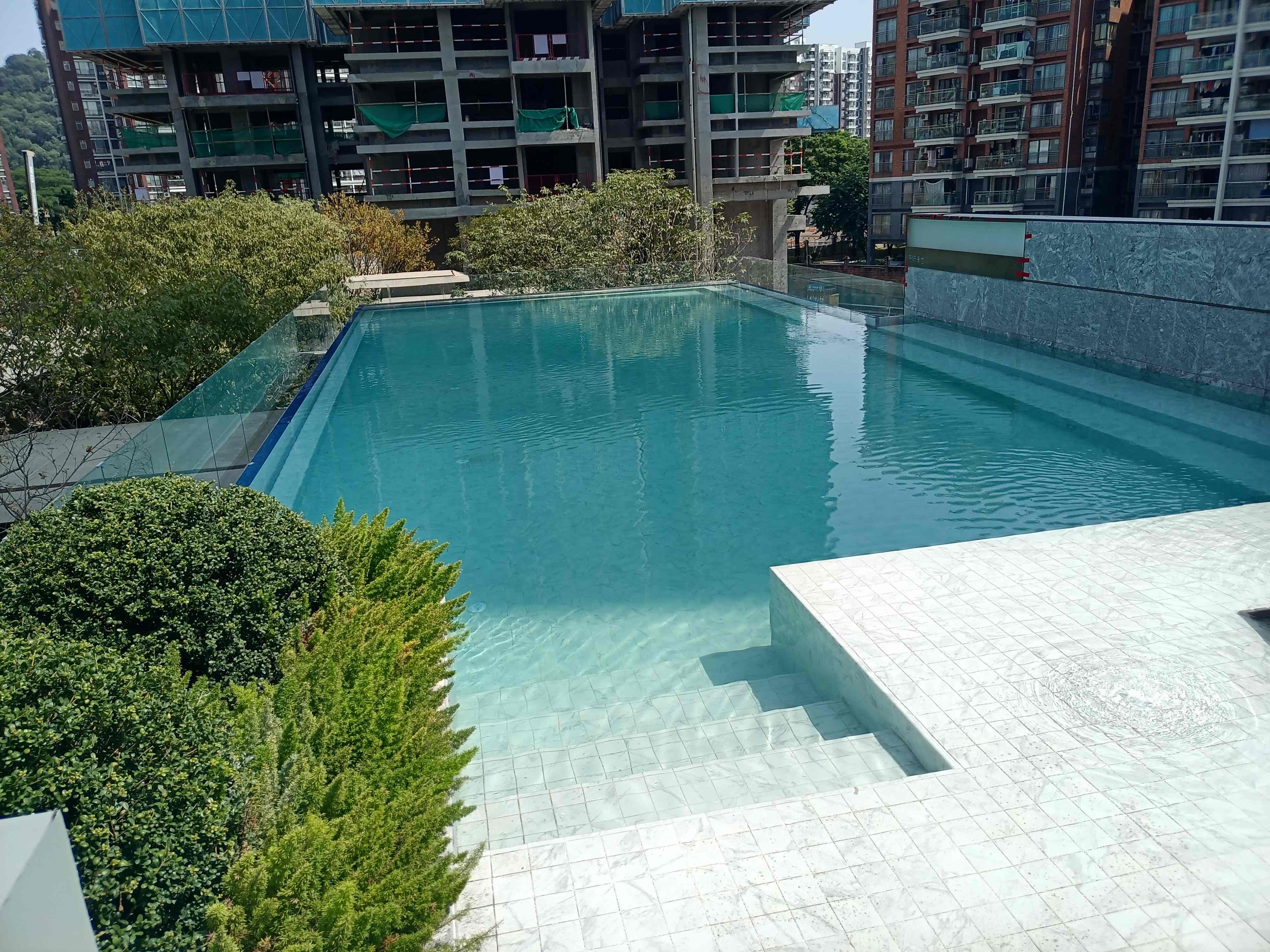 东莞市火炼树项目室外泳池