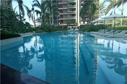 华润滨海广场室外泳池