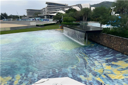 金沙湾佳兆业恒温泳池